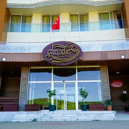 Ξενοδοχείο με διαμερίσματα Armodies Termal Park Armutlu