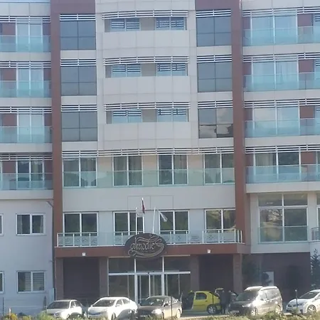 Armodies Termal Park מלון דירות