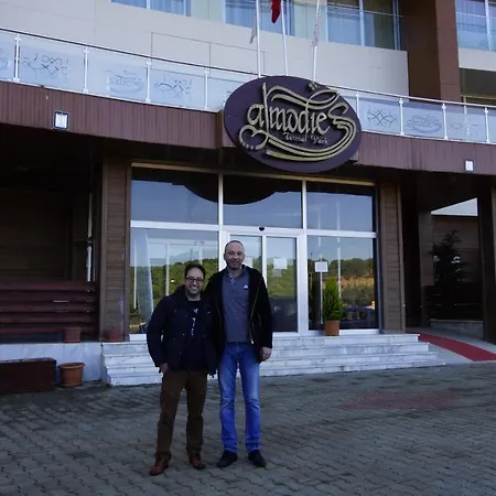 Armodies Termal Park Armutlu